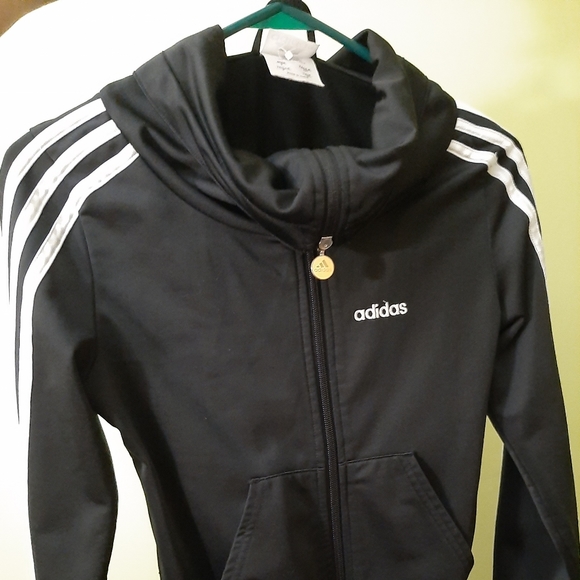 Adidas jacket - Picture 2 of 3